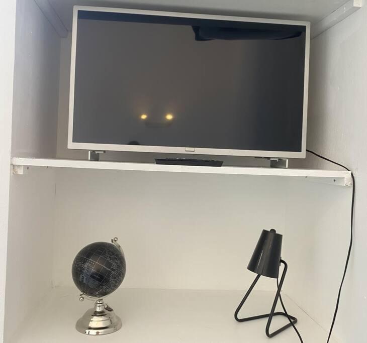Appartement Le Berlioz-Studio-Clim-Wifi-Balcon à Béziers Extérieur photo